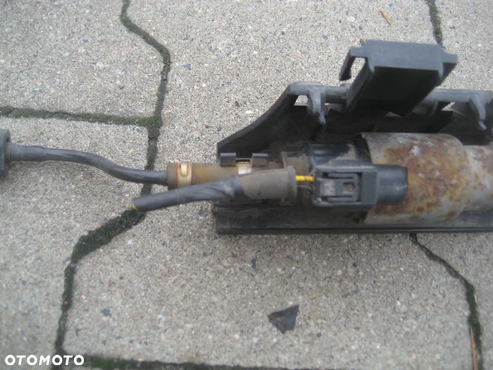 vw passat b6 2,0 fsi pompka paliwa webasto dewasto - 2