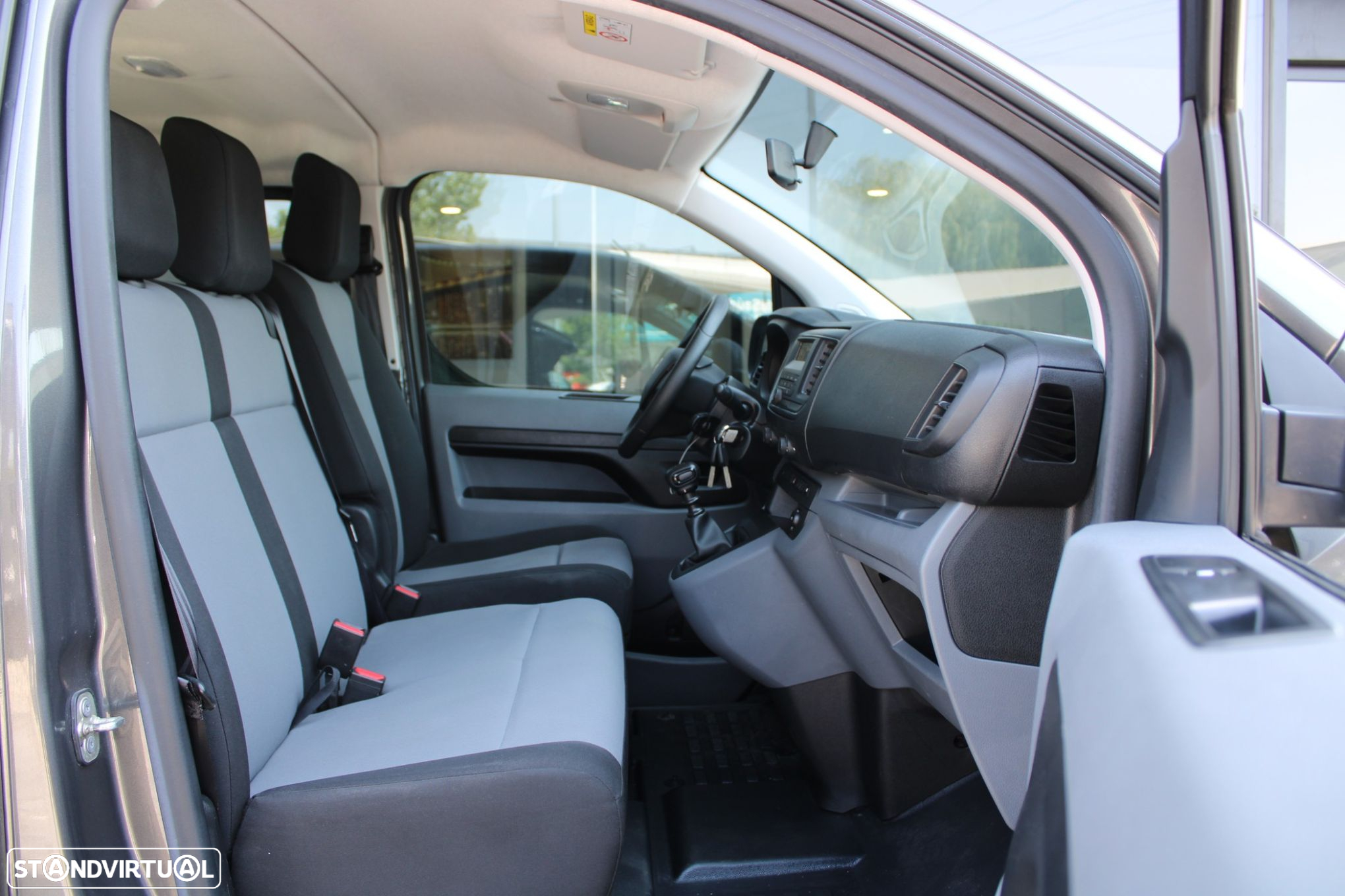 Citroën Jumpy 1.5 BlueHDi XL - 23