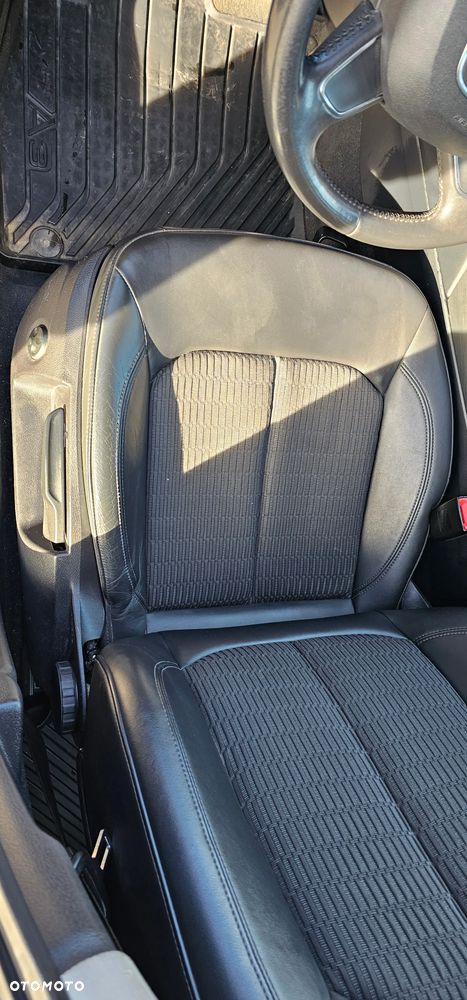 Audi A3 Sportback 2.0 TDI Ambiente - 17