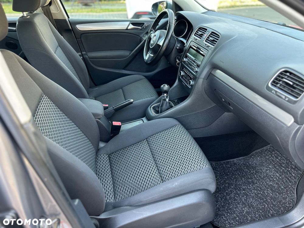 Volkswagen Golf 1.4 Comfortline - 21