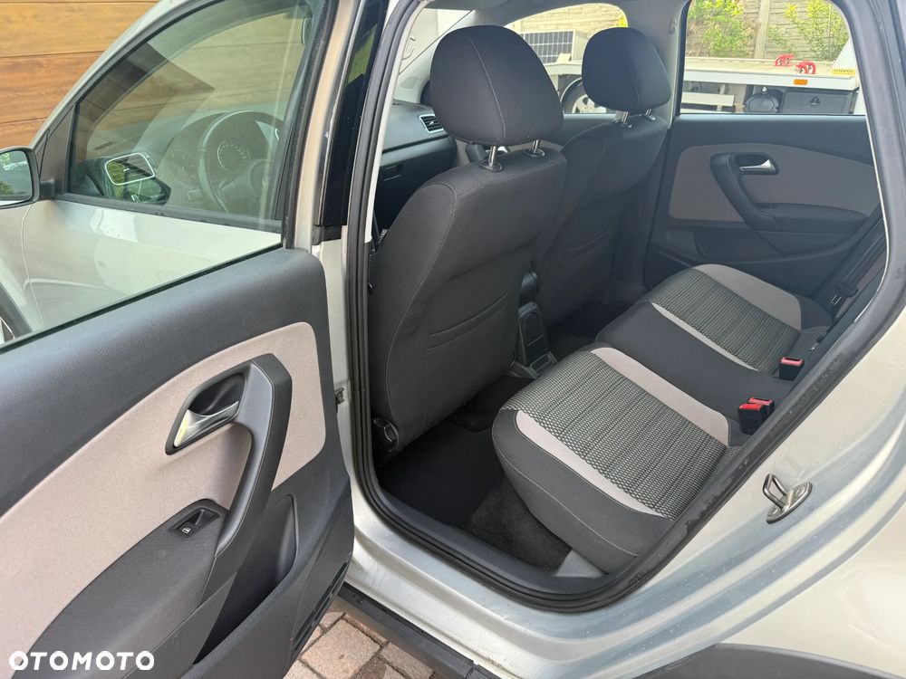 Volkswagen Polo Cross - 18