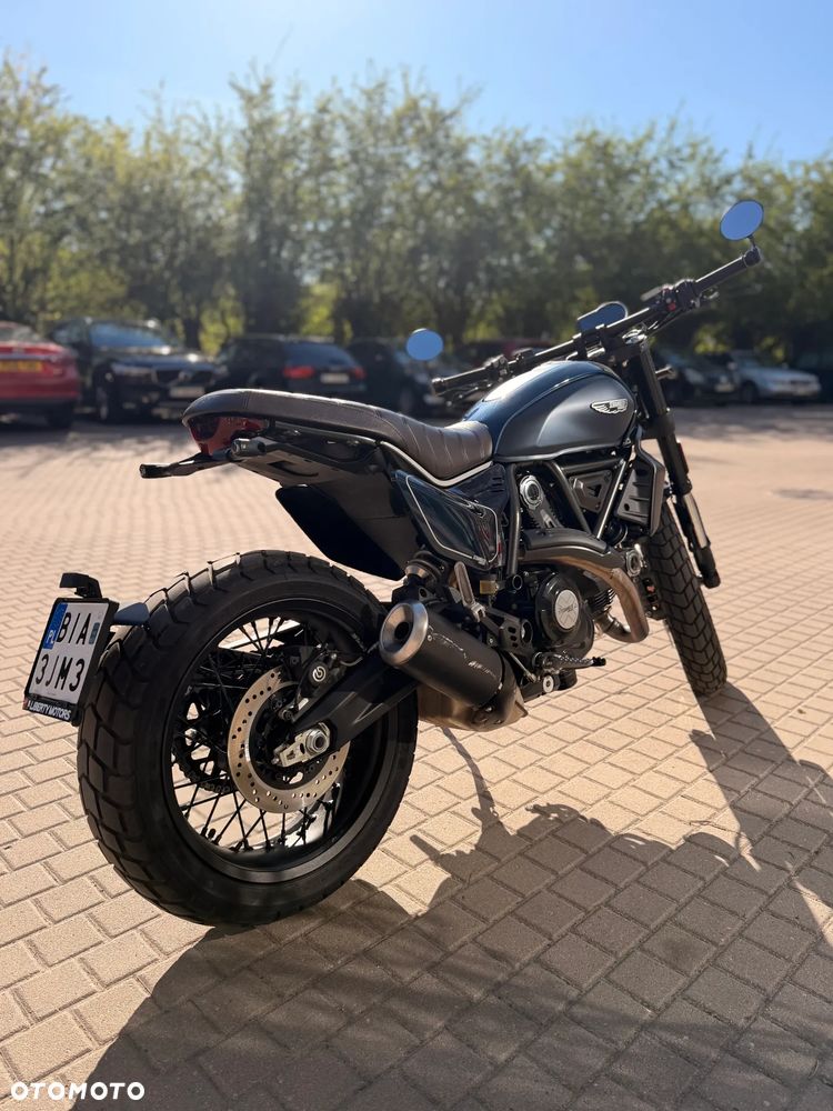 Ducati Scrambler - 1