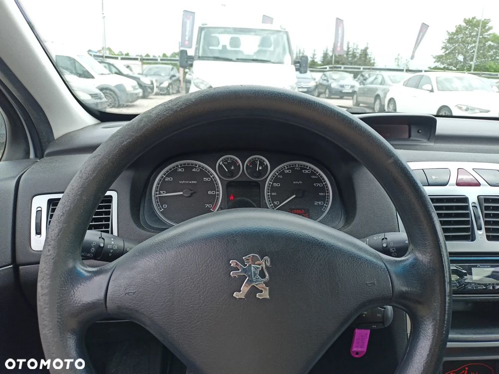 Peugeot 307 - 9
