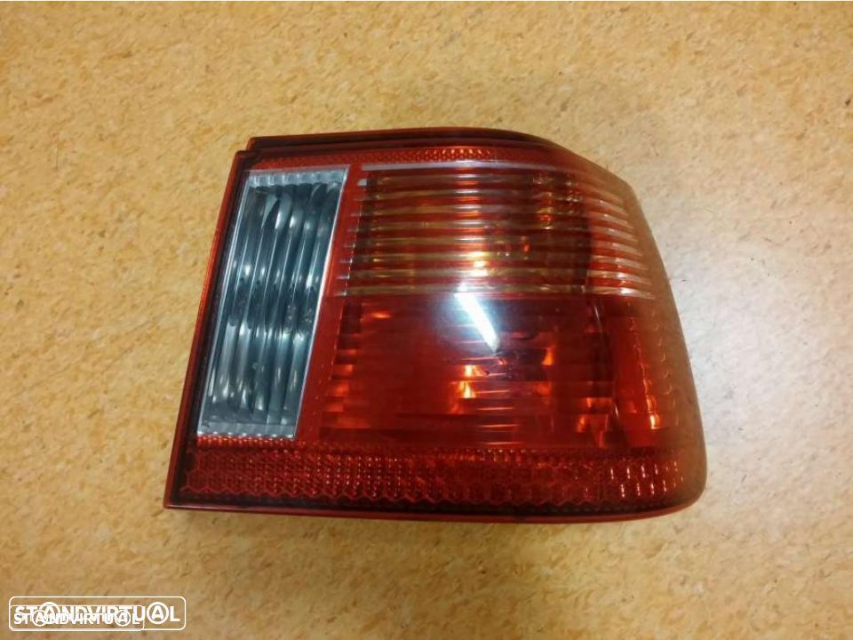 Farolim farol tras direito seat ibiza 1999/2002 - 1