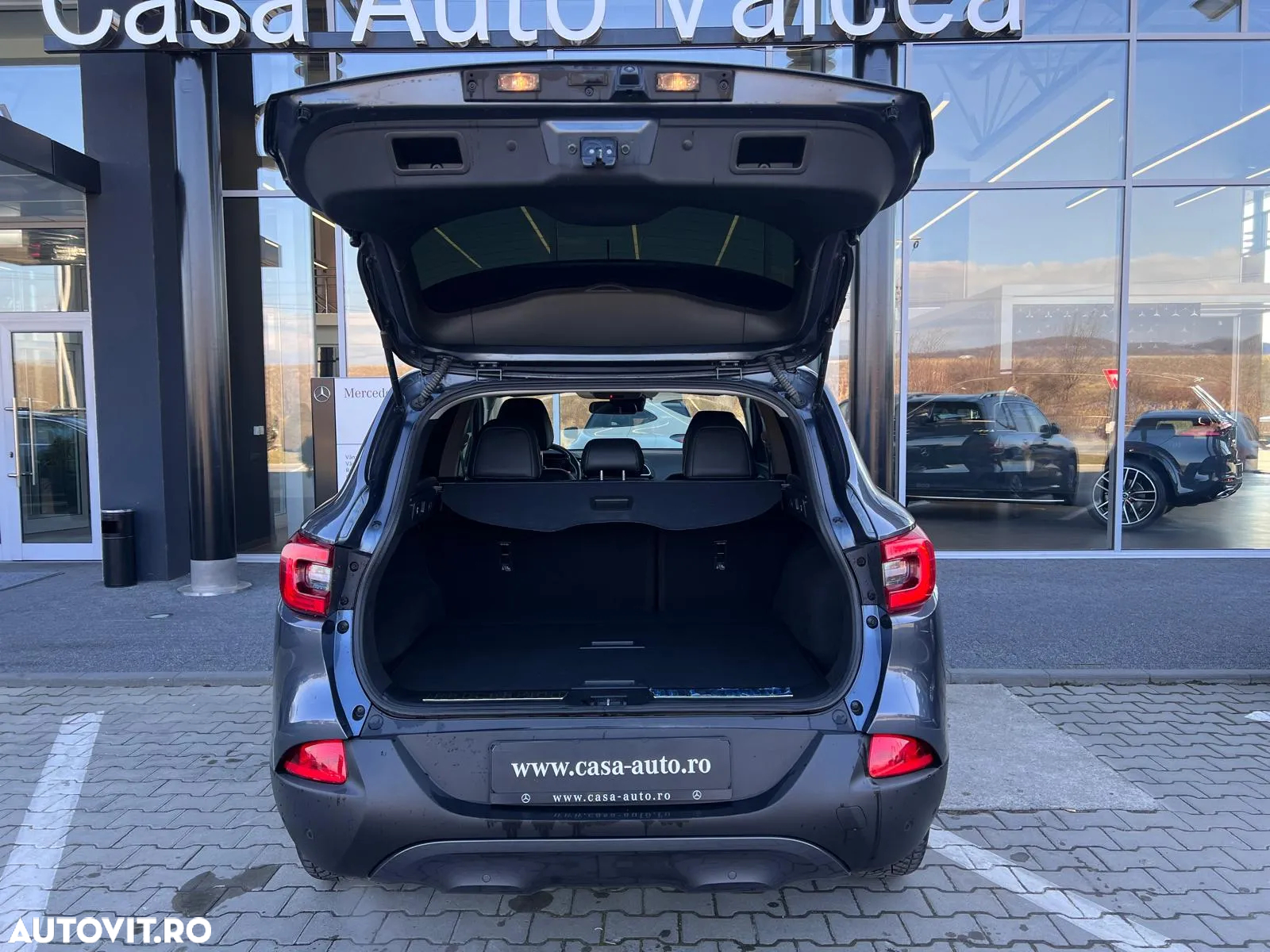 Renault Kadjar TCe 140 GPF Life - 4