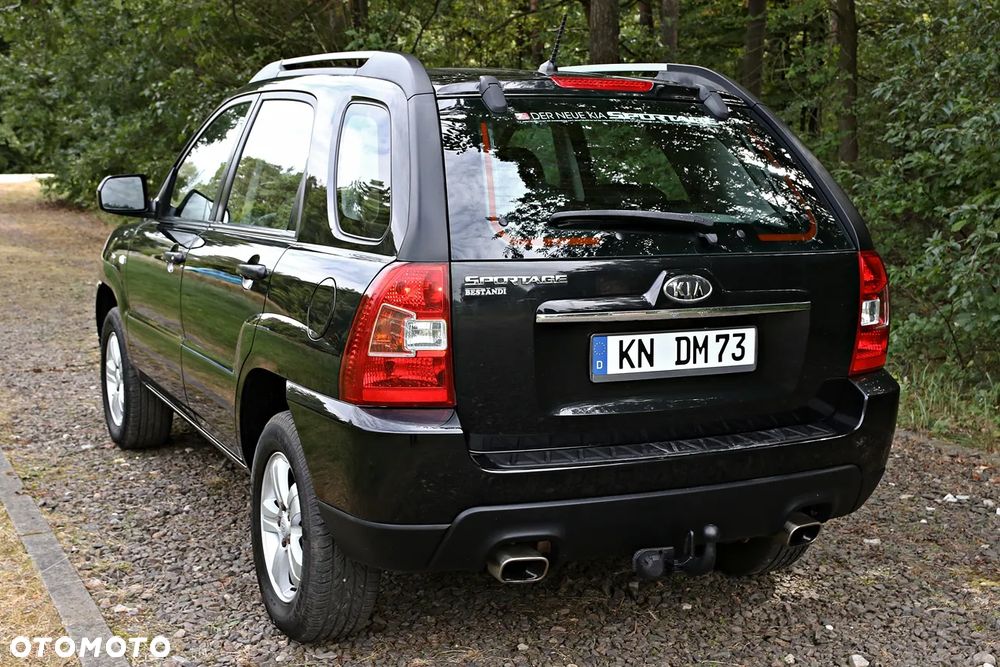 Kia Sportage 2.0 2WD Cup - 29