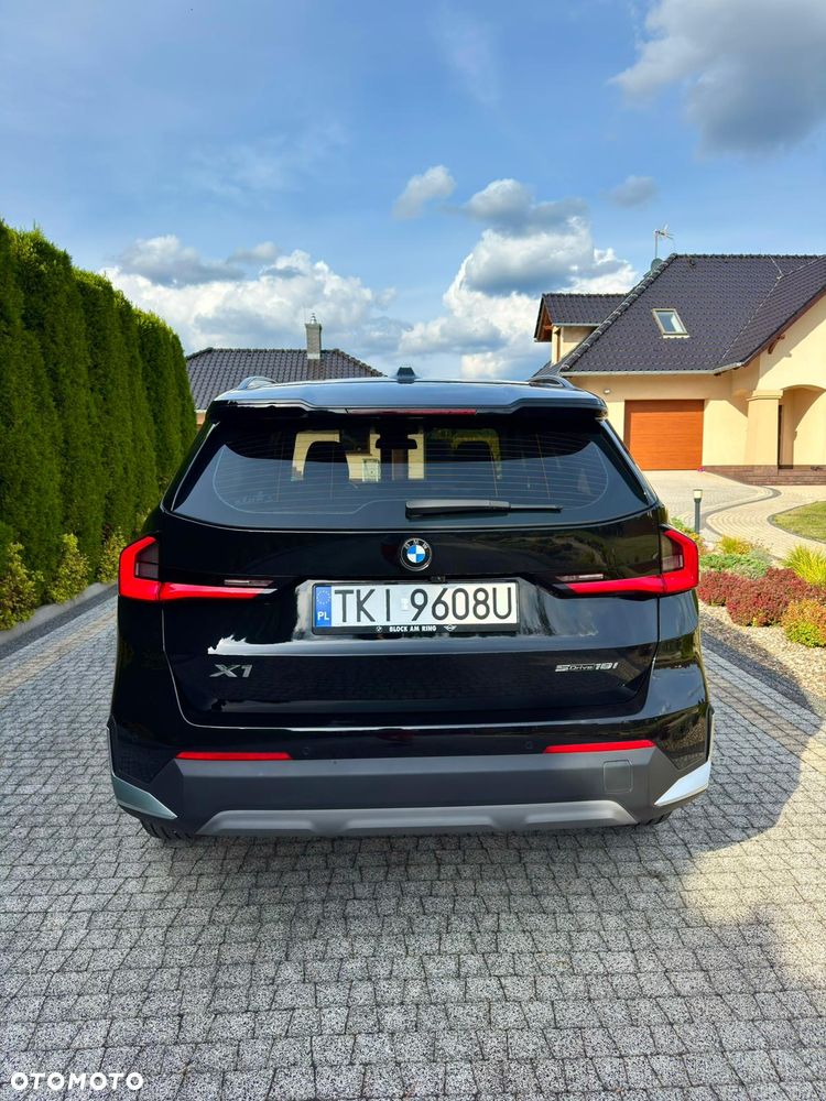 BMW X1 sDrive18i xLine - 7