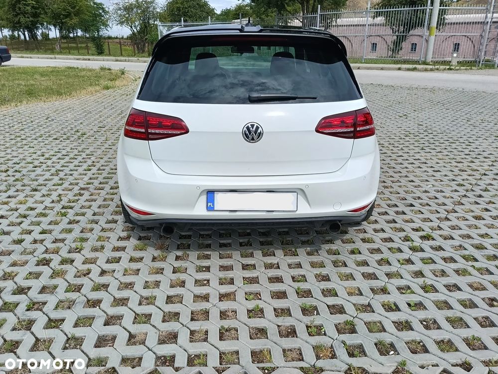 Volkswagen Golf GTI Performance BlueMotion Technology DSG - 5
