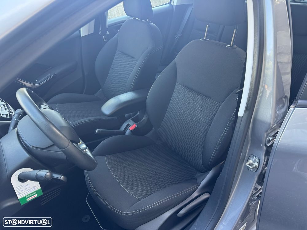 Peugeot 208 1.2 PureTech Active - 17