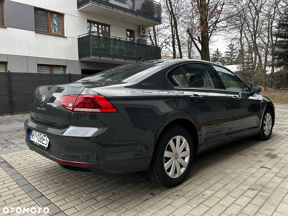 Volkswagen Passat - 7