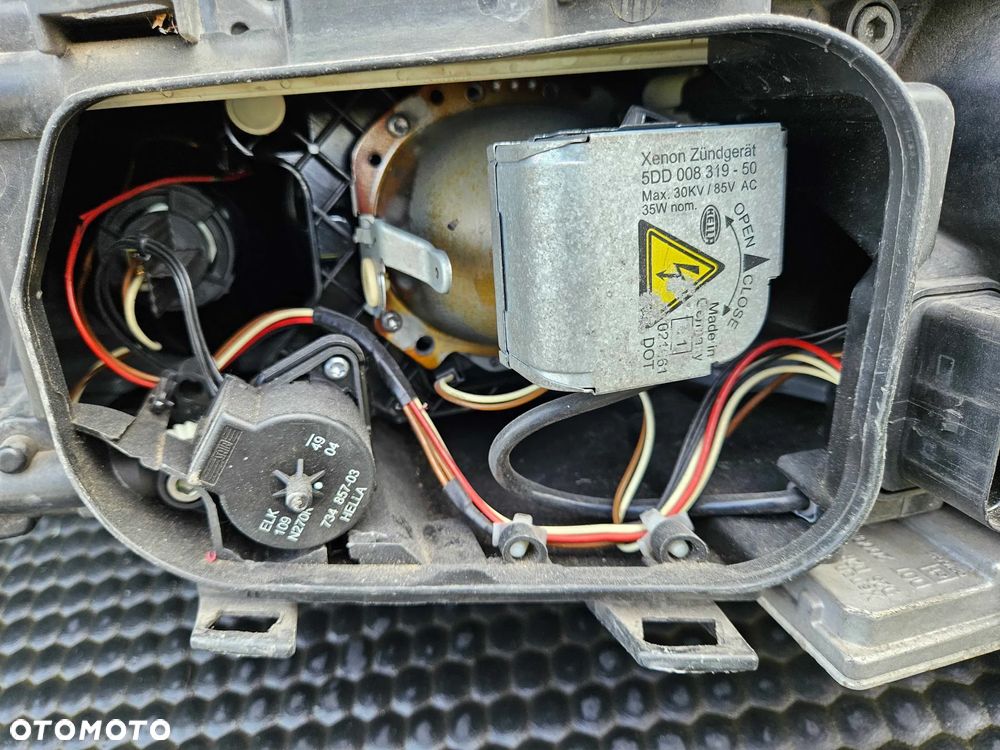 Reflektor Lampa Przetwornica Xenon Przód Przednia PRAWA Europa Audi A6 C6 - 20