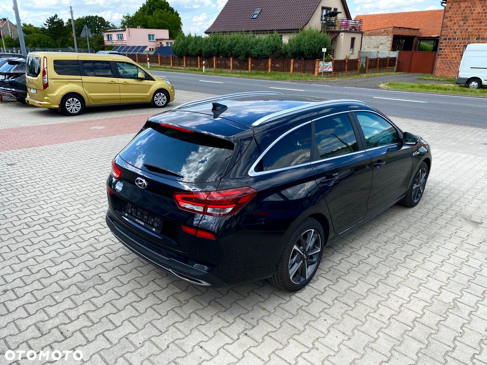 Hyundai i30 1.6 CRDI 48V-Hybrid Prime - 39
