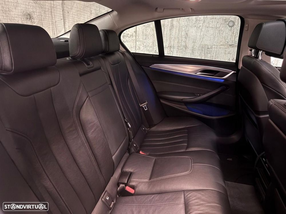 BMW 520 d Line Luxury Auto - 16