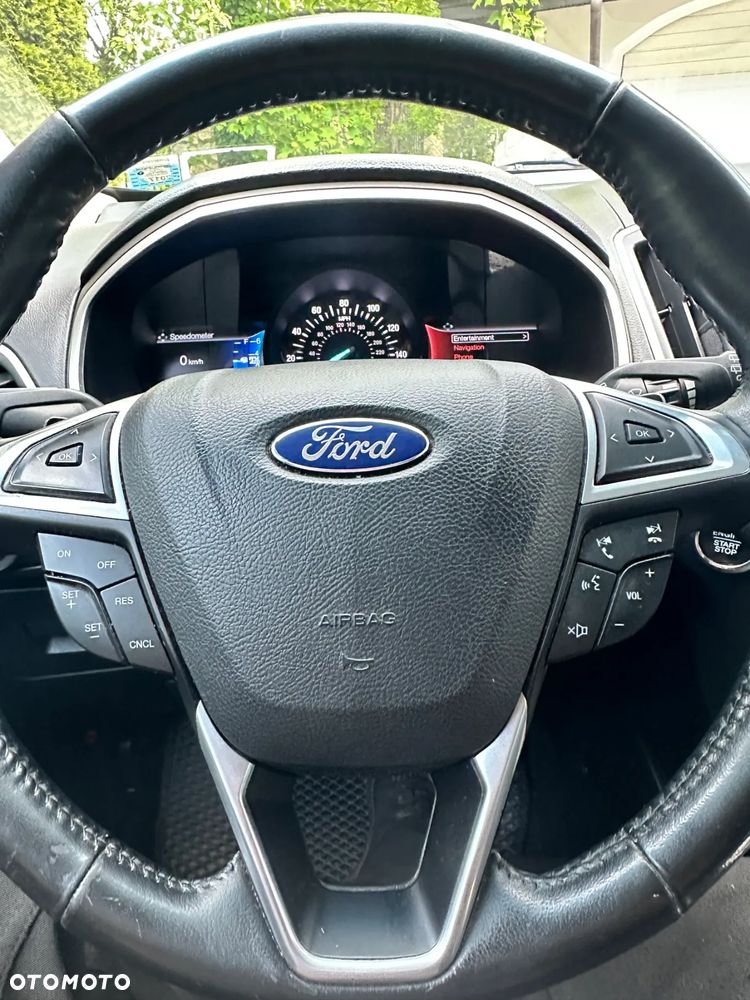 Ford Edge - 15
