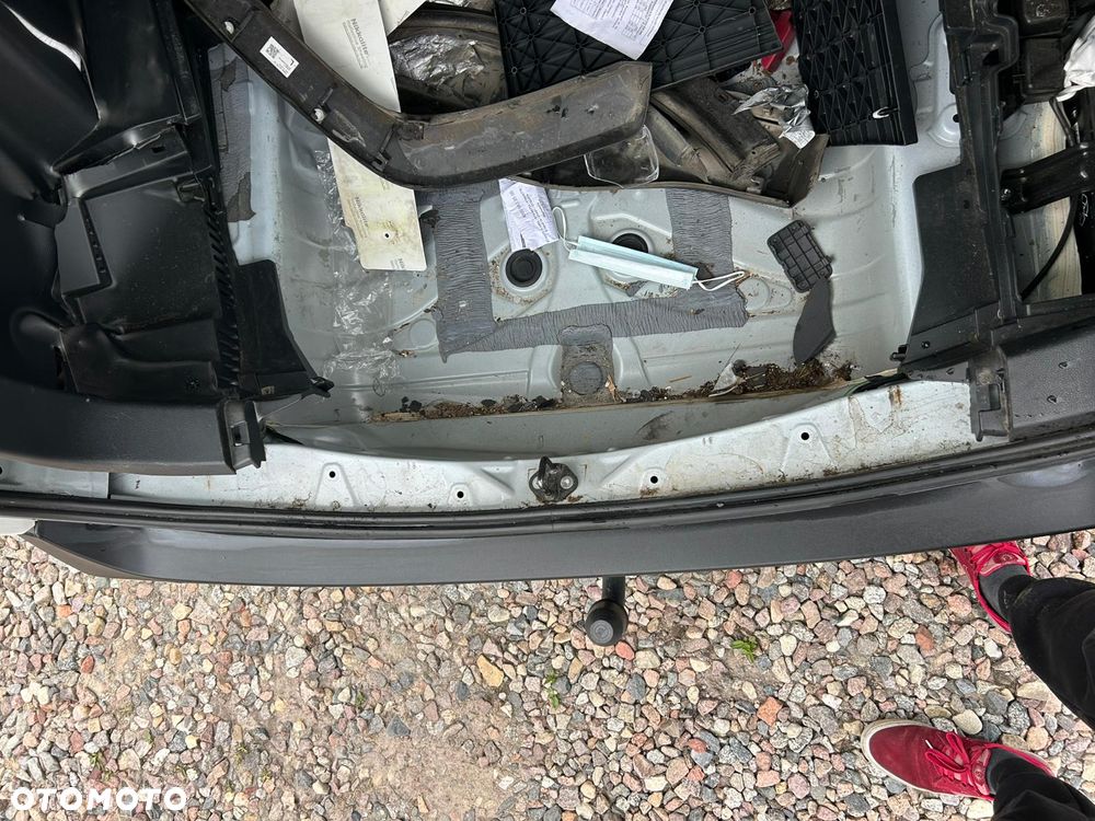 Toyota RAV4 2.5 4x4 Adventure - 27