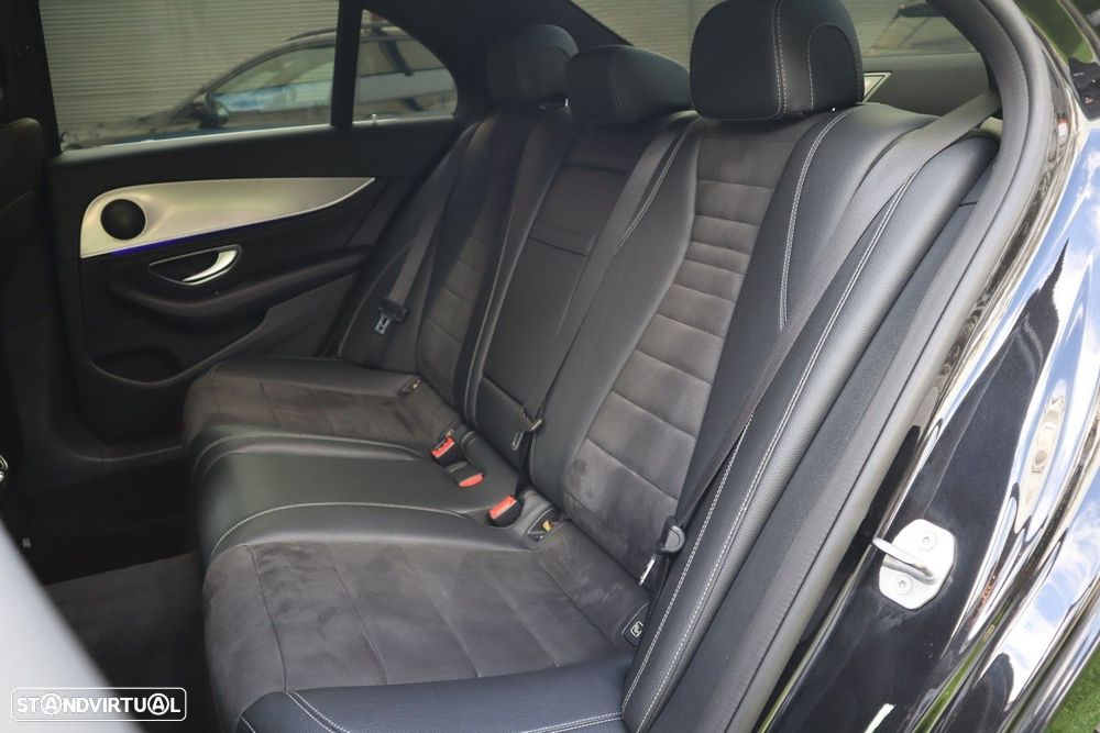 Mercedes-Benz E 220 d 9G-TRONIC AMG Line - 36