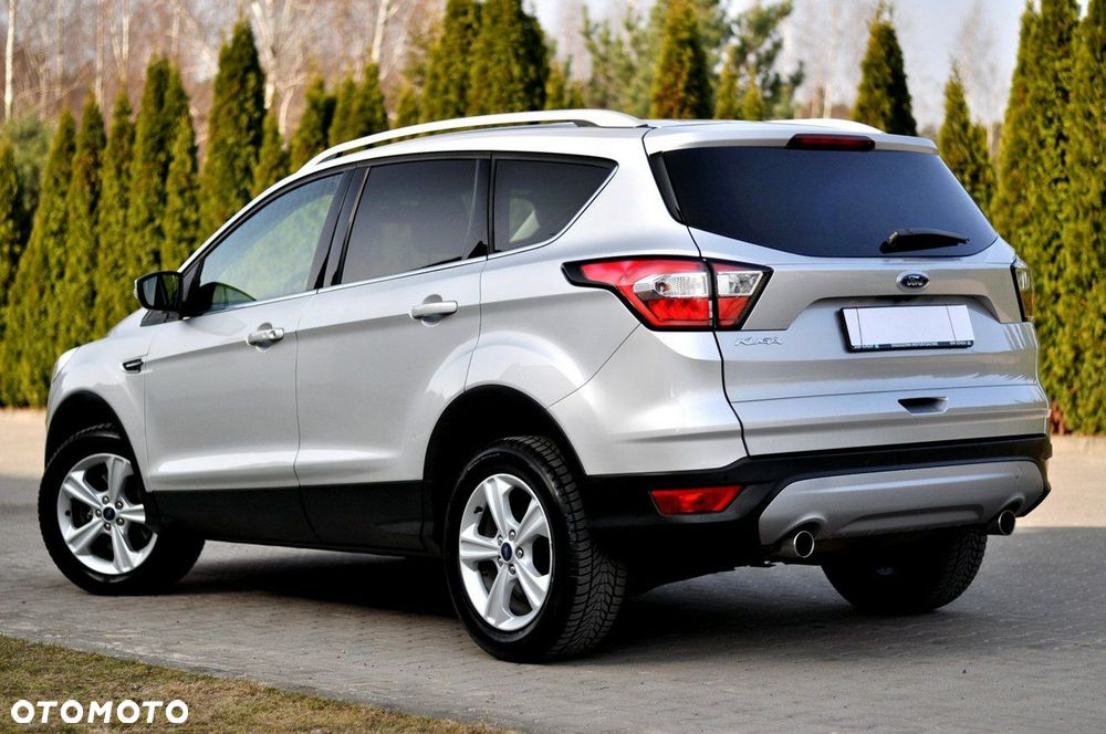 Ford Kuga 1.5 EcoBlue TITANIUM - 3