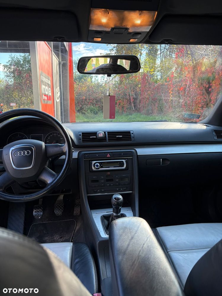 Audi A4 Avant 2006 photo 4