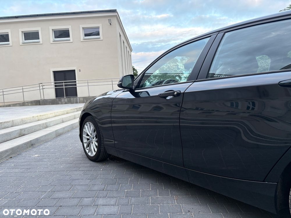 BMW Seria 1 118d Sport Line - 13