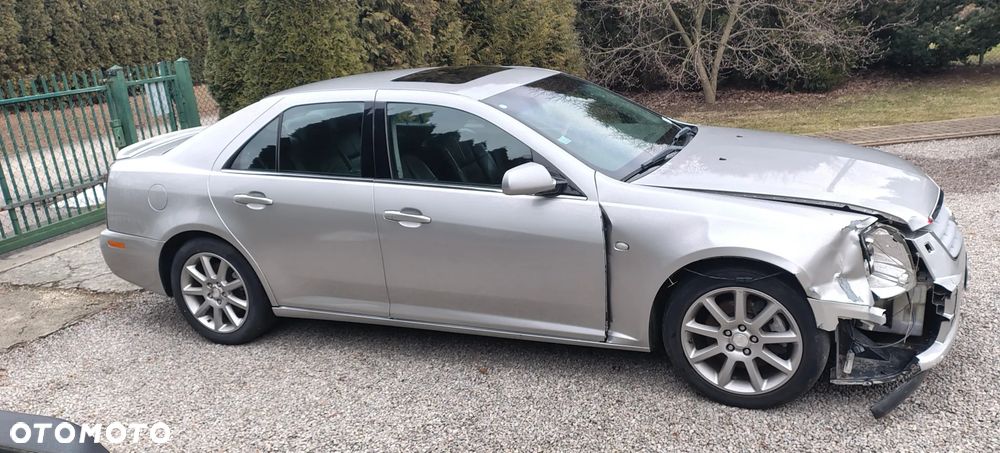 Cadillac STS 2007 drzwi - 1