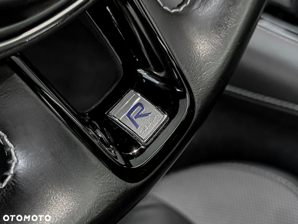 Volvo V60 T8 AWD Recharge Geartronic RDesign - 21