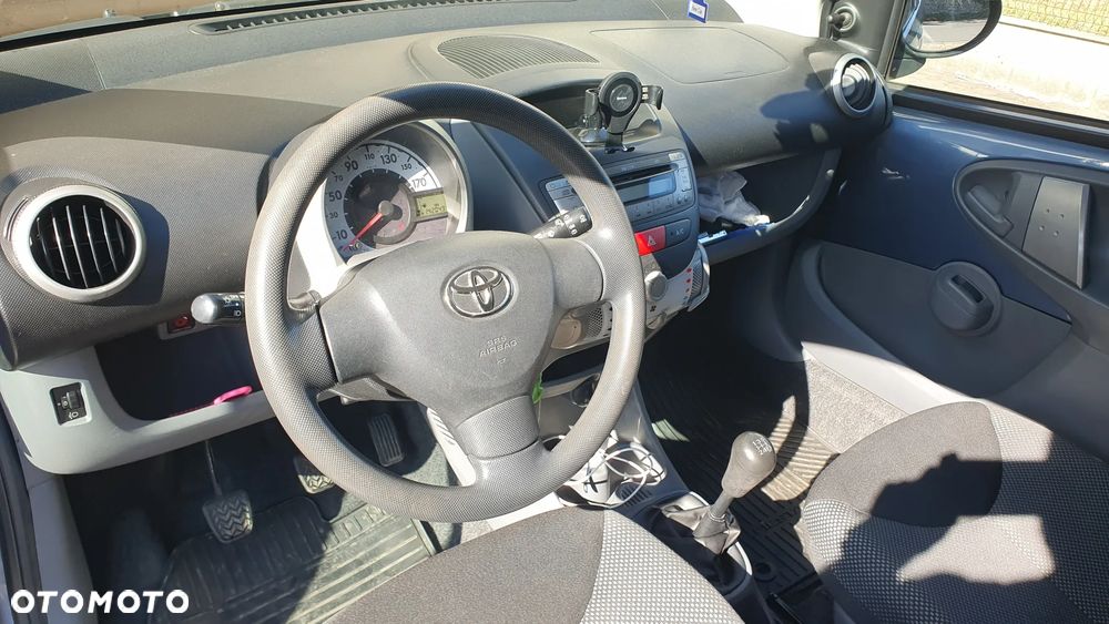 Toyota Aygo Standard - 7