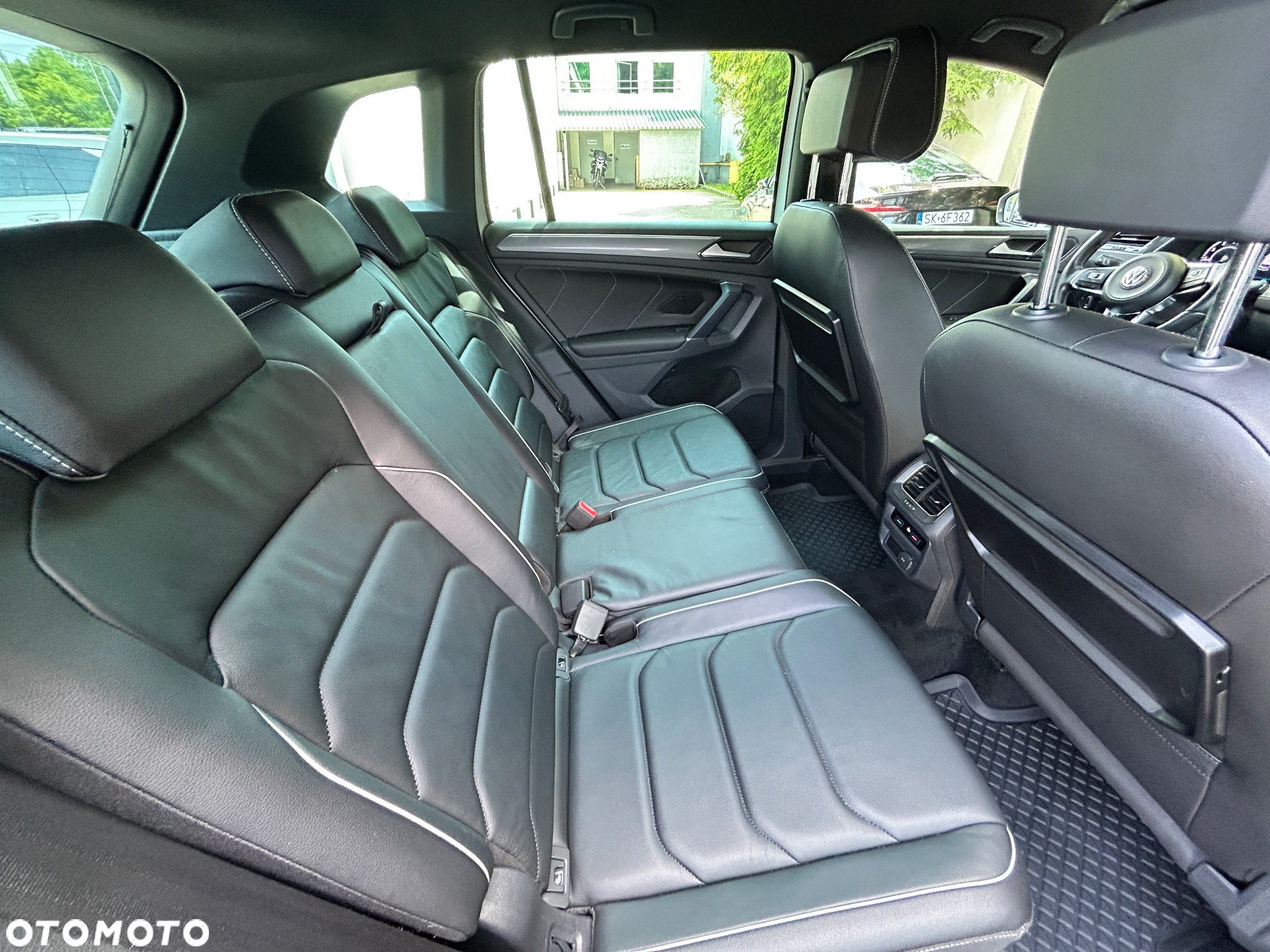 Volkswagen Tiguan 2.0 TSI 4Mot R-Style DSG - 18