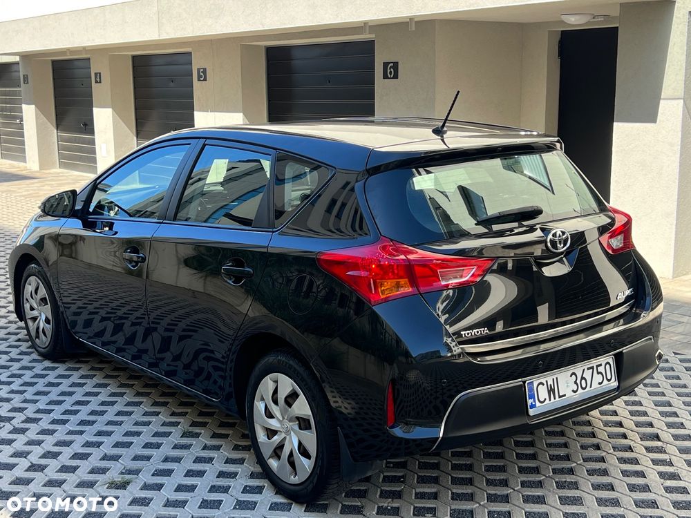 Toyota Auris 1.4 D-4D Active - 7