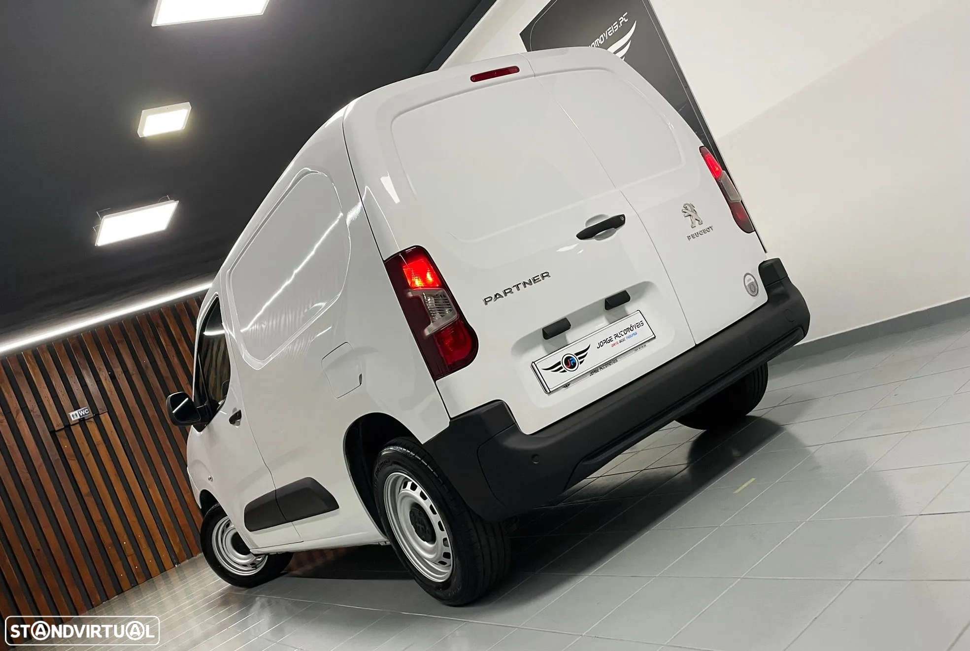 Peugeot Partner 1.6 BlueHDI L1 Pro 3L - 25