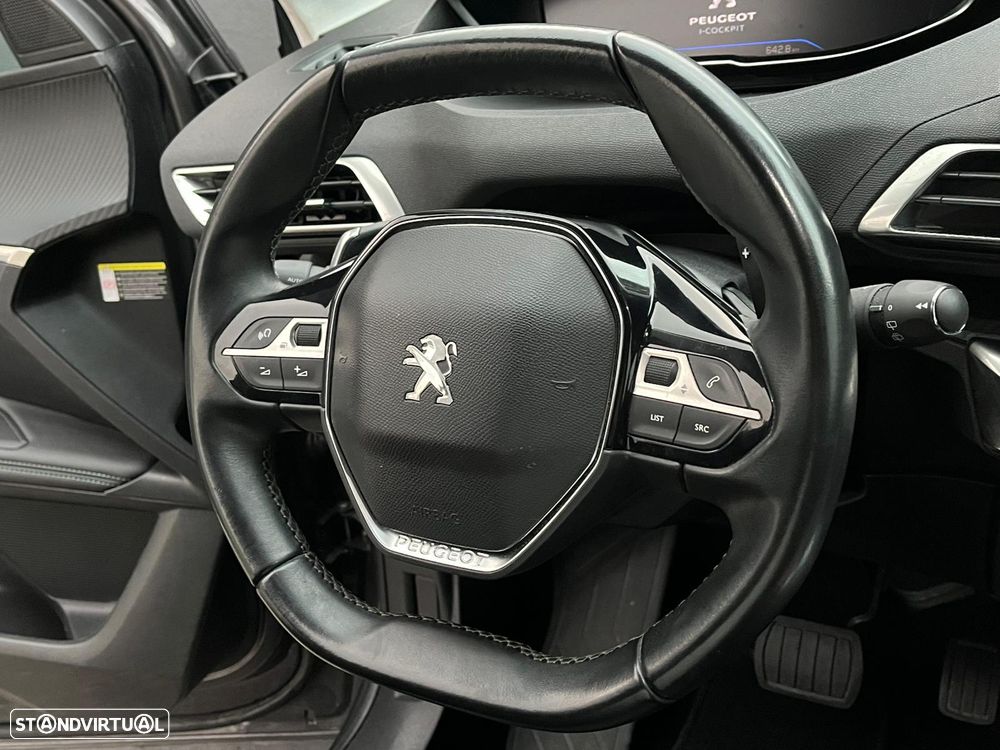 Peugeot 3008 1.5 BlueHDi Allure EAT8 - 18