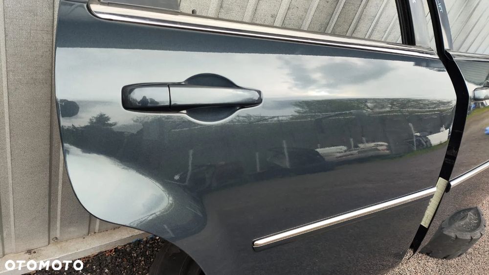 DRZWI PRAWY PRZÓD PRZEDNIE TYŁ TYLNE KOMPLETNE LISTWA KLAMKA KOLOR PBM KOMPLET CHRYSLER 300C LIFT EUROPA SEDAN KOMBI - 13
