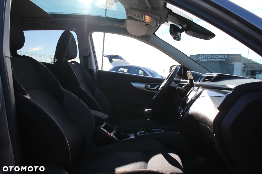 Nissan Qashqai 1.2 DIG-T Tekna - 19