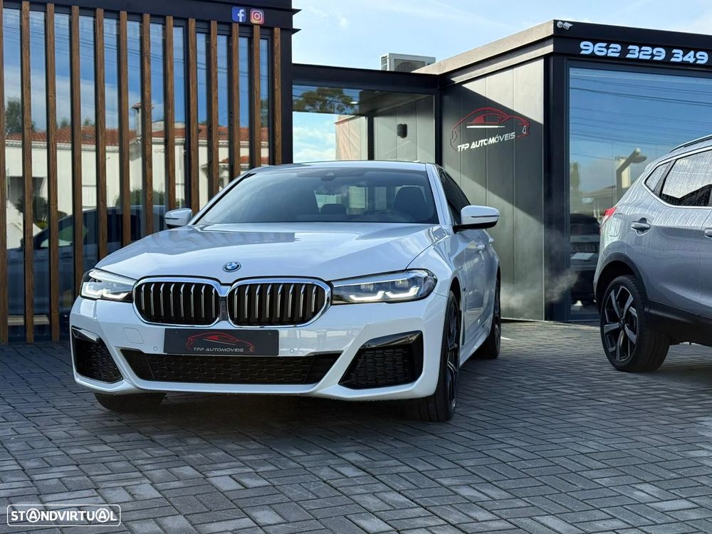 BMW 530 e Pack M - 1