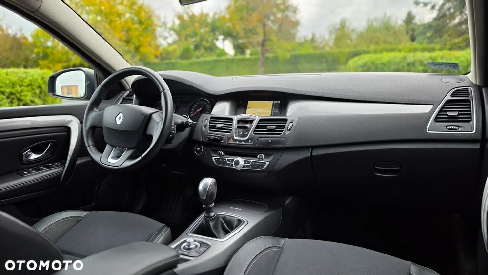 Renault Laguna 2.0 DCi Dynamique - 21