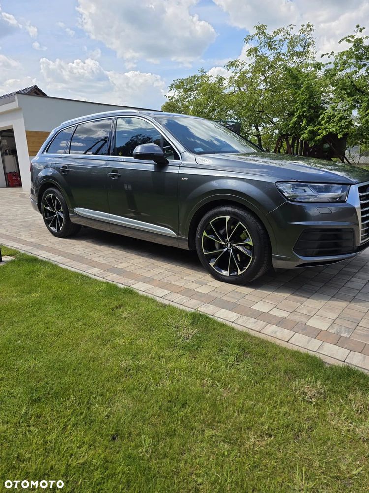 Audi Q7 - 2