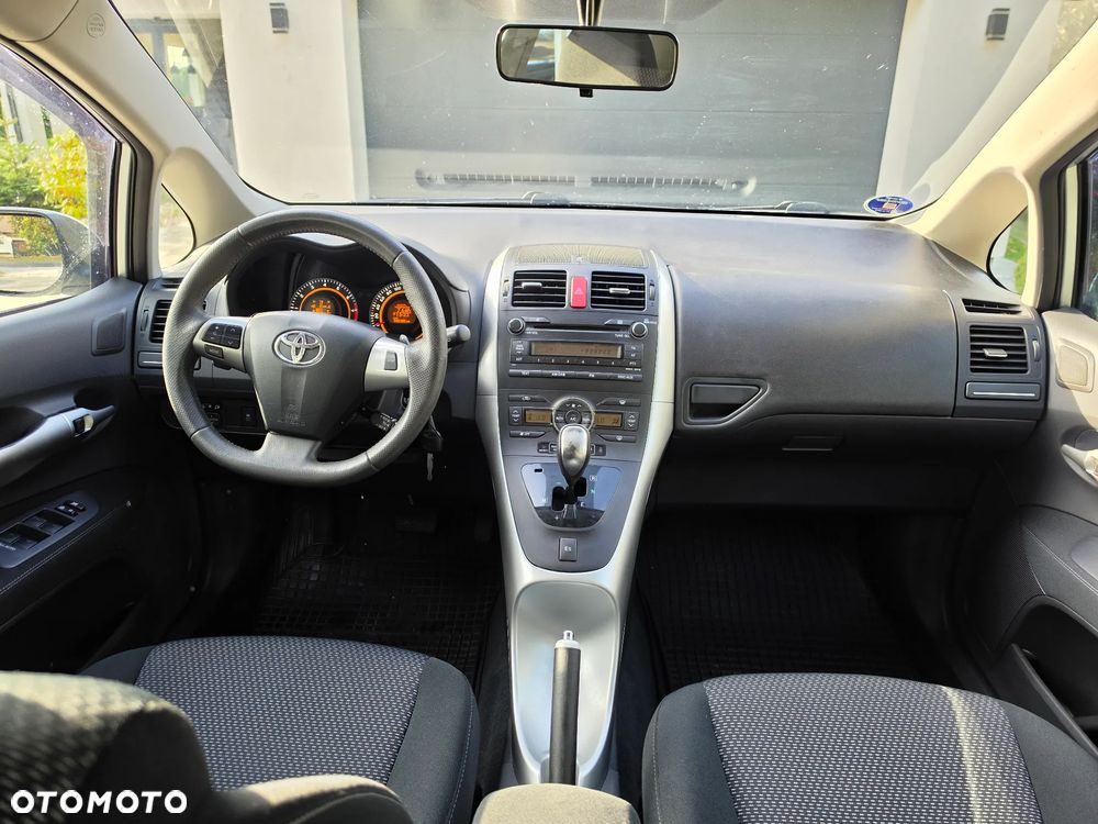 Toyota Auris 1.6 MultiMode Life - 17