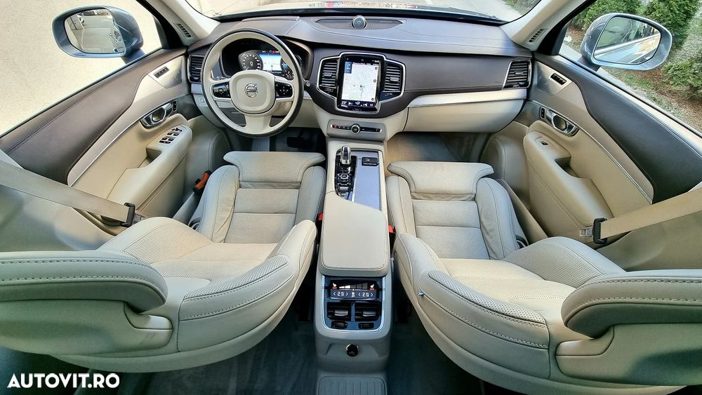 Volvo XC 90 T8 AWD Twin Engine Geartronic Inscription - 4