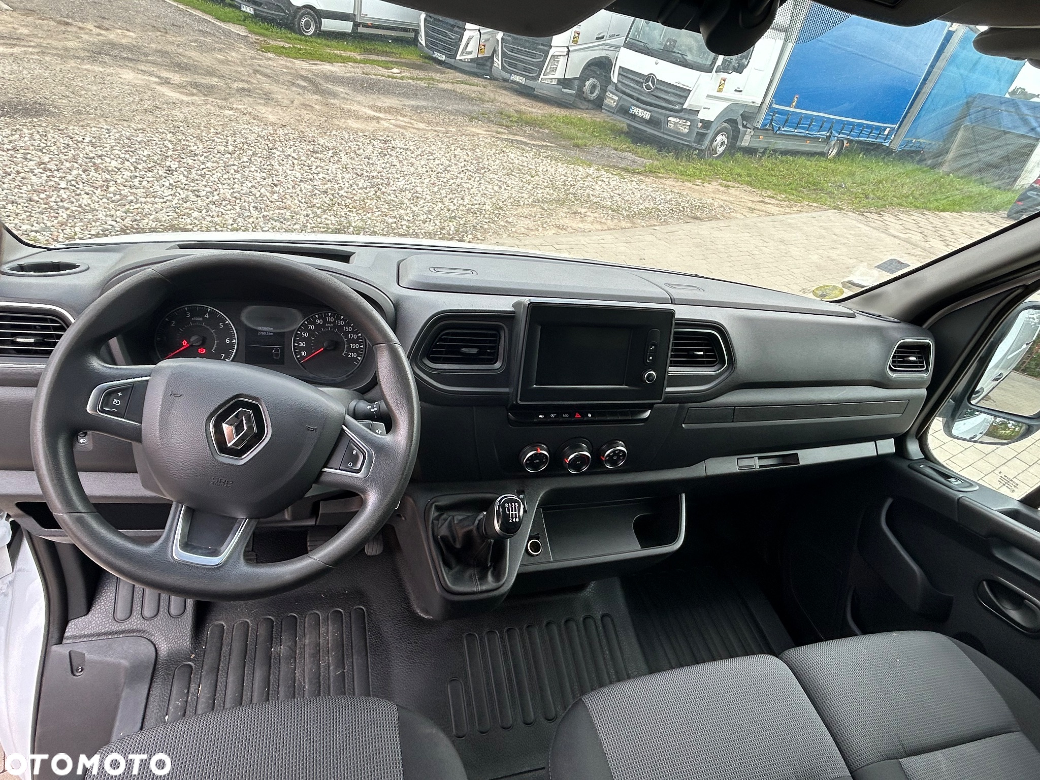 Renault Master - 10