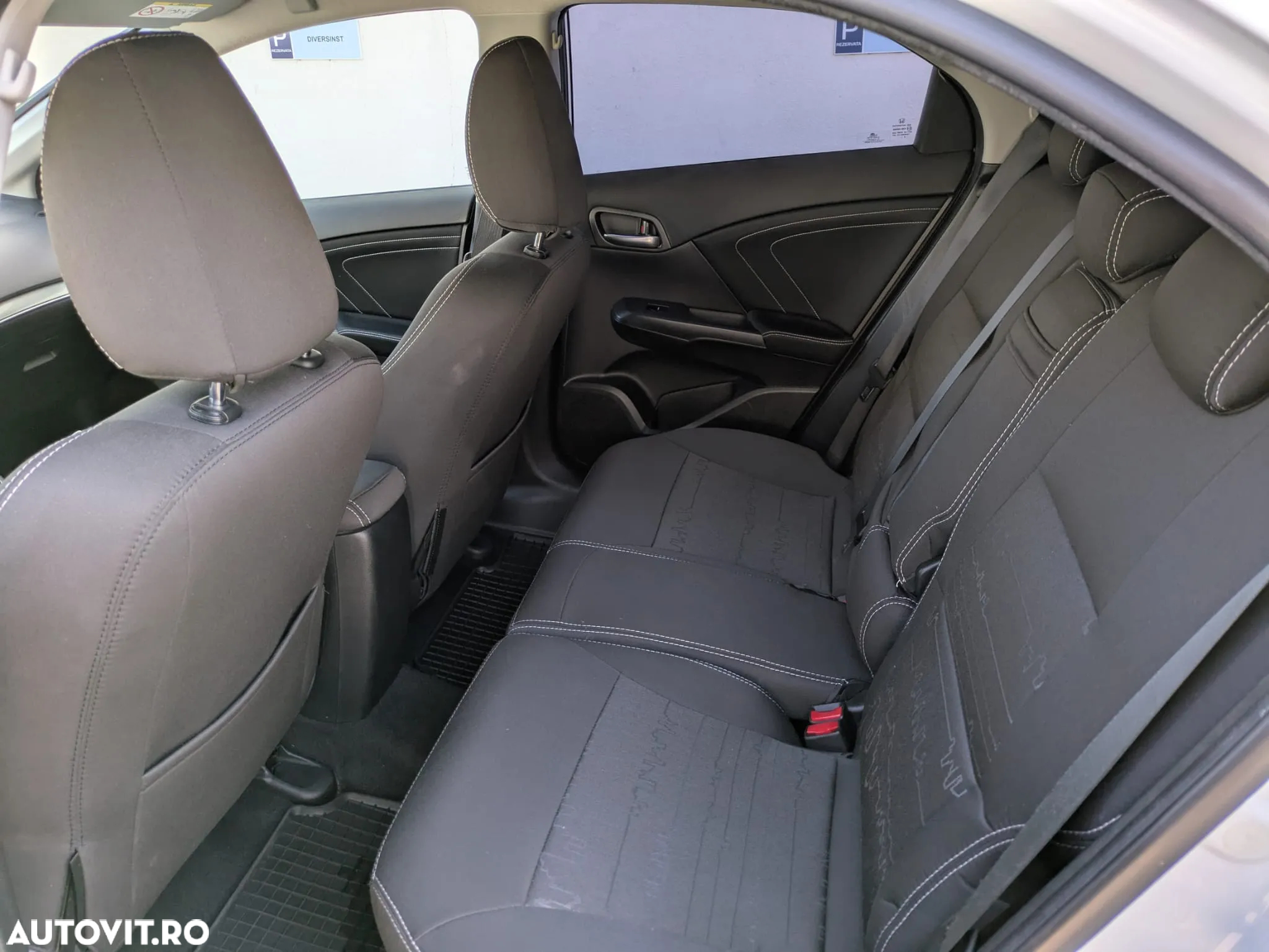 Honda Civic 1.8 i-VTEC MT Elegance Winter Pack - 11