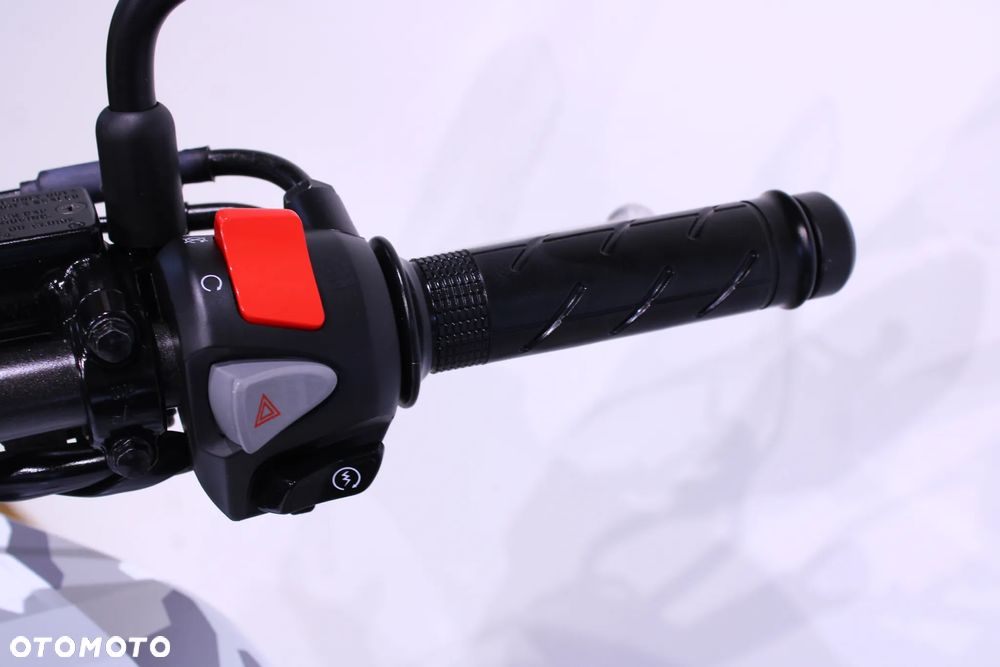Honda CB - 10