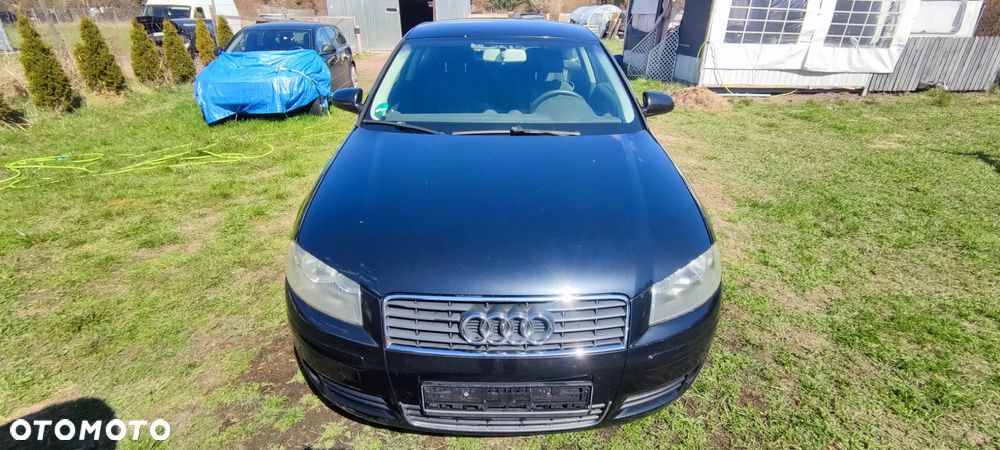 Audi A3 Sportback 2.0 FSI Attraction - 8