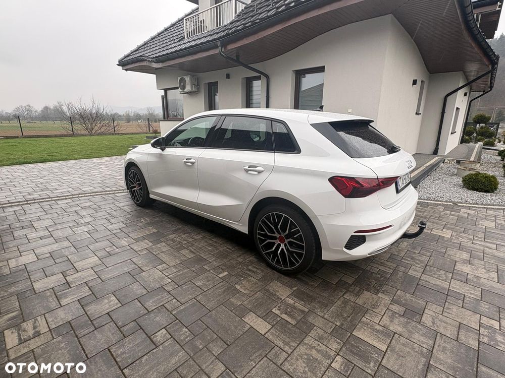 Audi A3 Sportback - 4