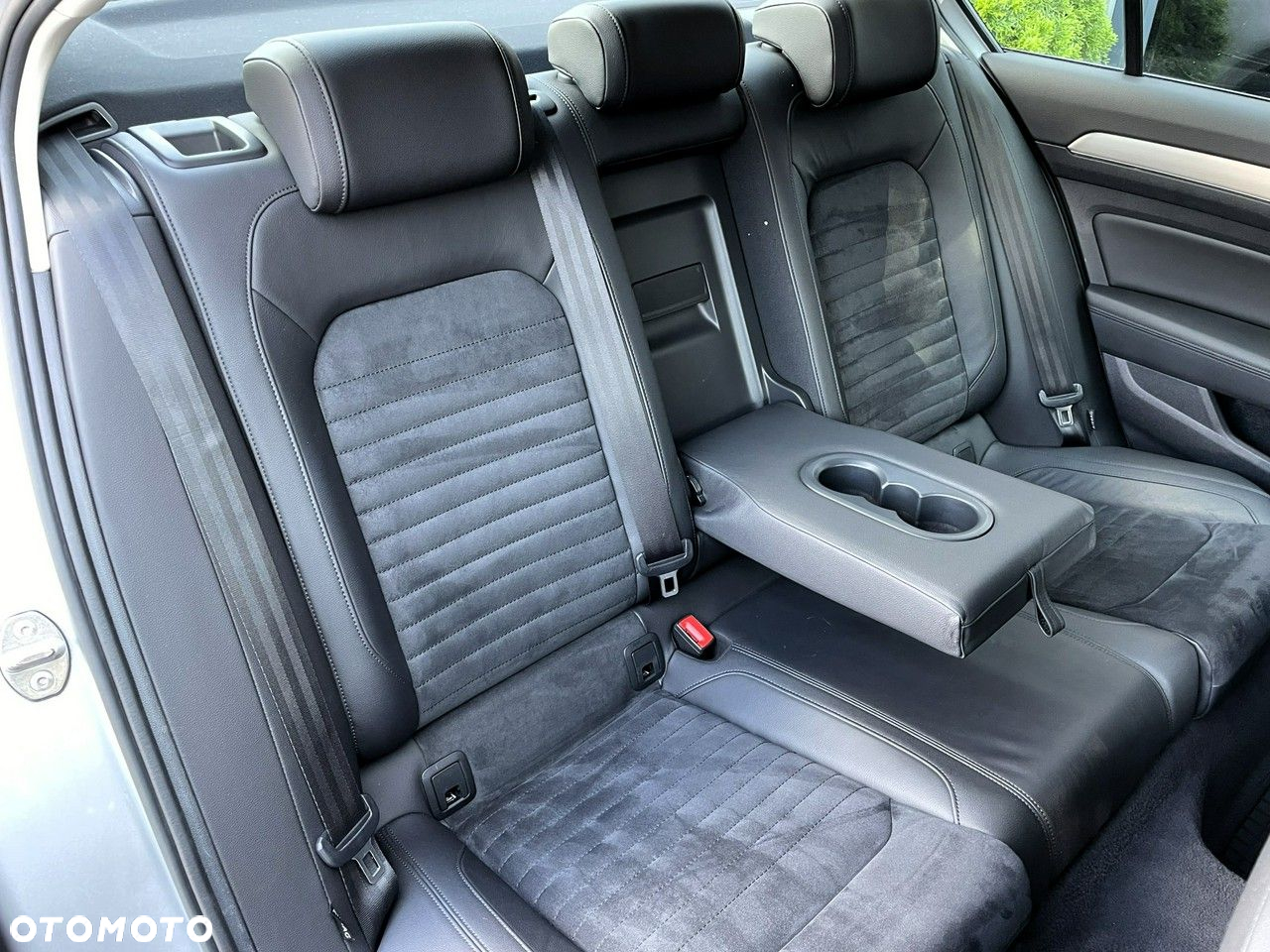 Volkswagen Passat 2.0 TDI BMT Highline DSG - 31