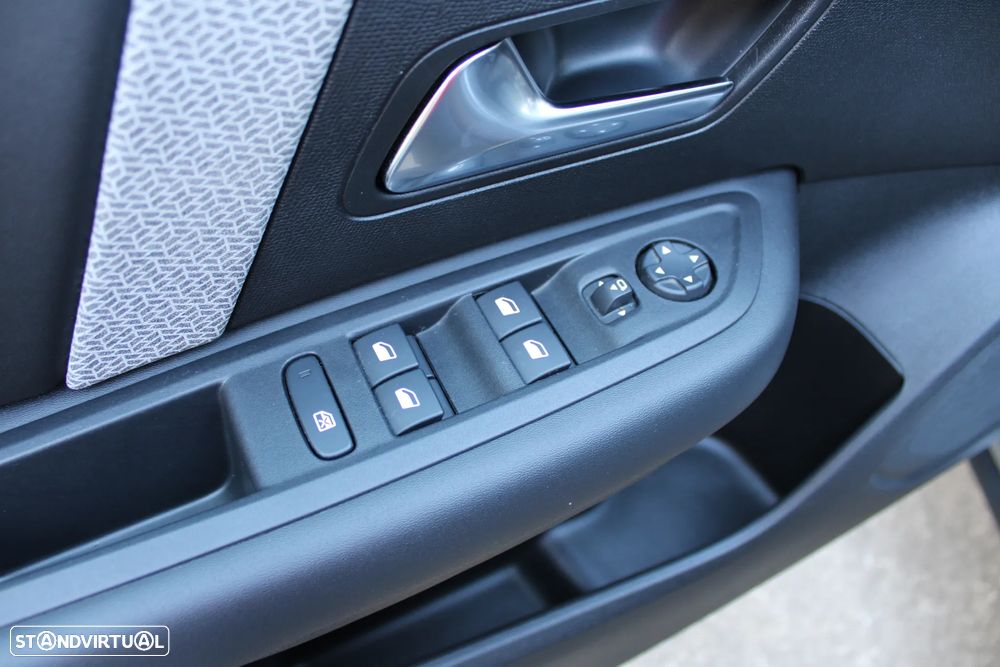 Citroën C4 X PureTech 130 Stop&Start EAT8 PLUS - 49