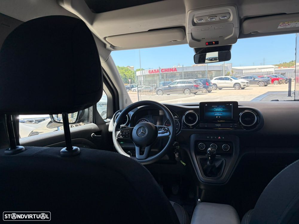 Mercedes-Benz eCitan Tourer - 3