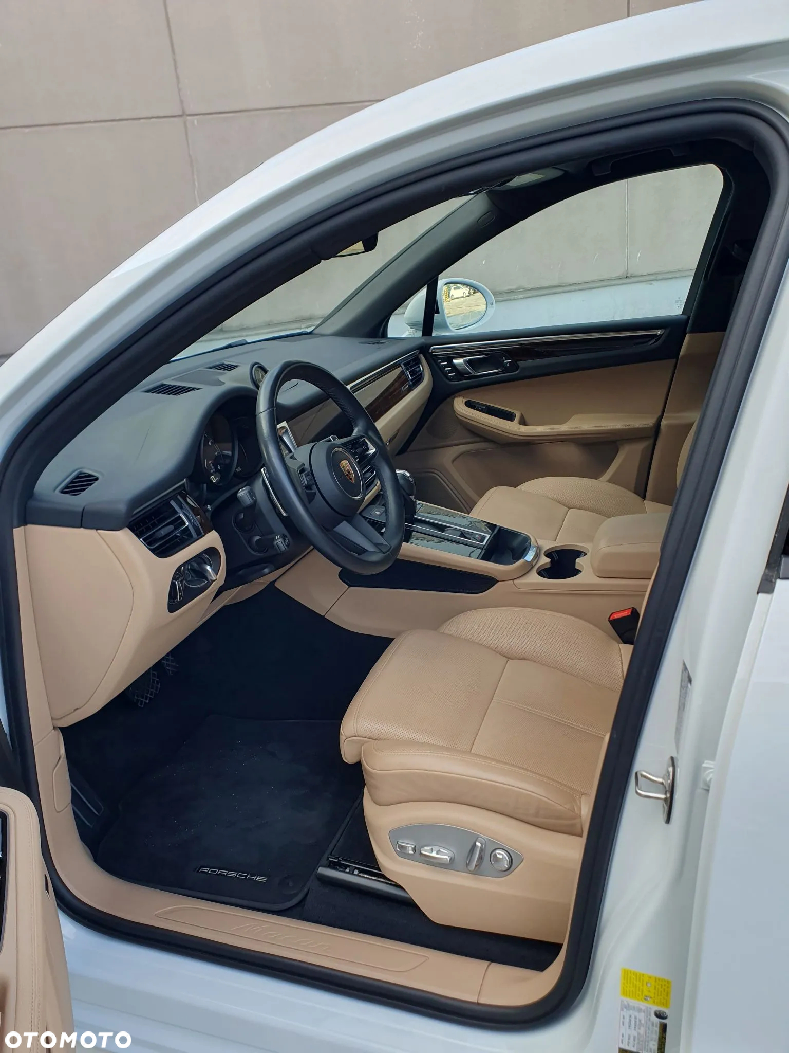 Porsche Macan Standard - 8
