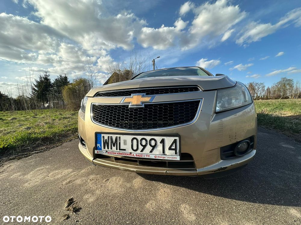 Chevrolet Cruze 1.6 LS - 9