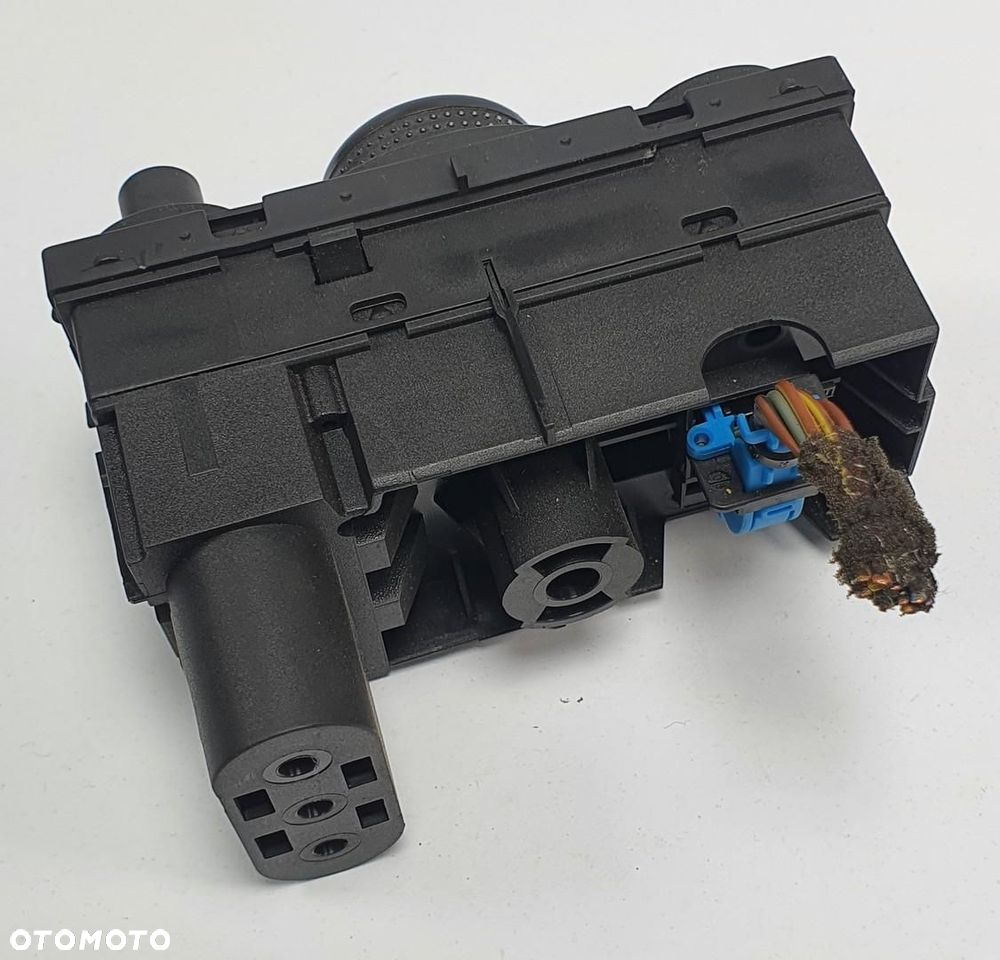 PANEL WŁĄCZNIK POKRĘTŁO ŚWIATEŁ OPEL ASTRA III H 13100128 - 2