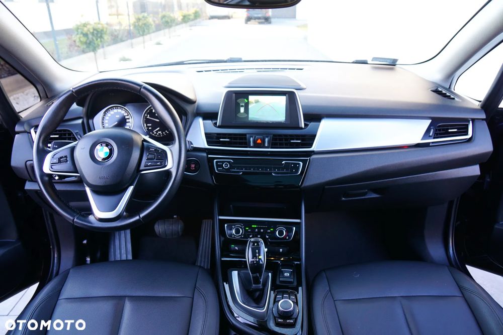 BMW Seria 2 218d Advantage sport - 27