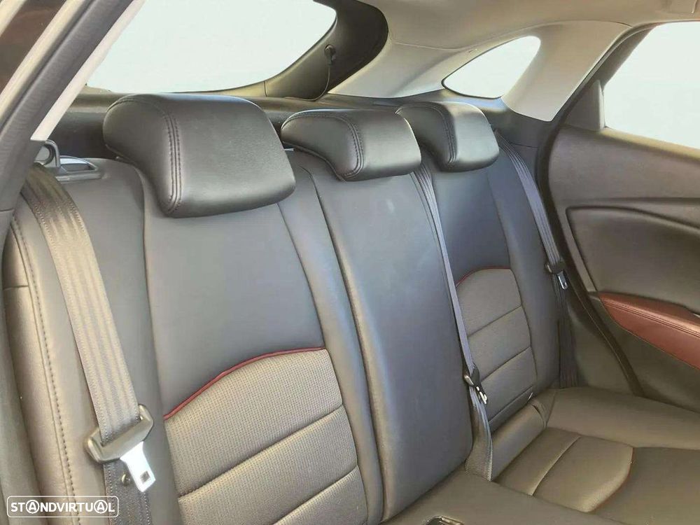 Mazda CX-3 1.5 Sky.Special Edition Navi - 16